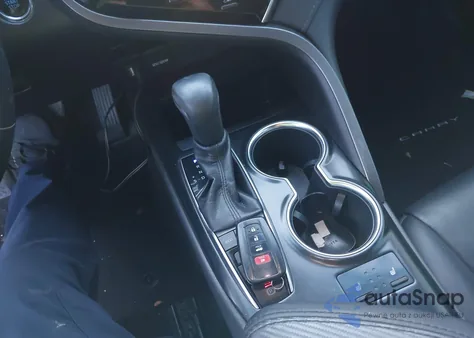 2018 Toyota Camry Xse z USA, uszkodzony, nr VIN 4T1B61HK9JU026007